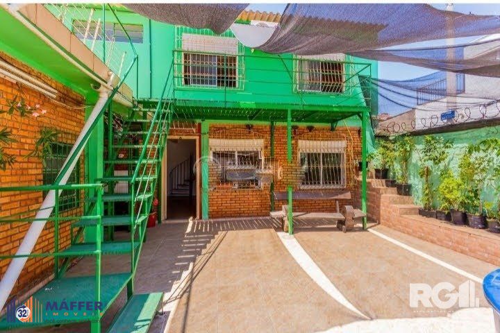 CASA 3 DORMITORIOS NA ASSIS BRASIL
