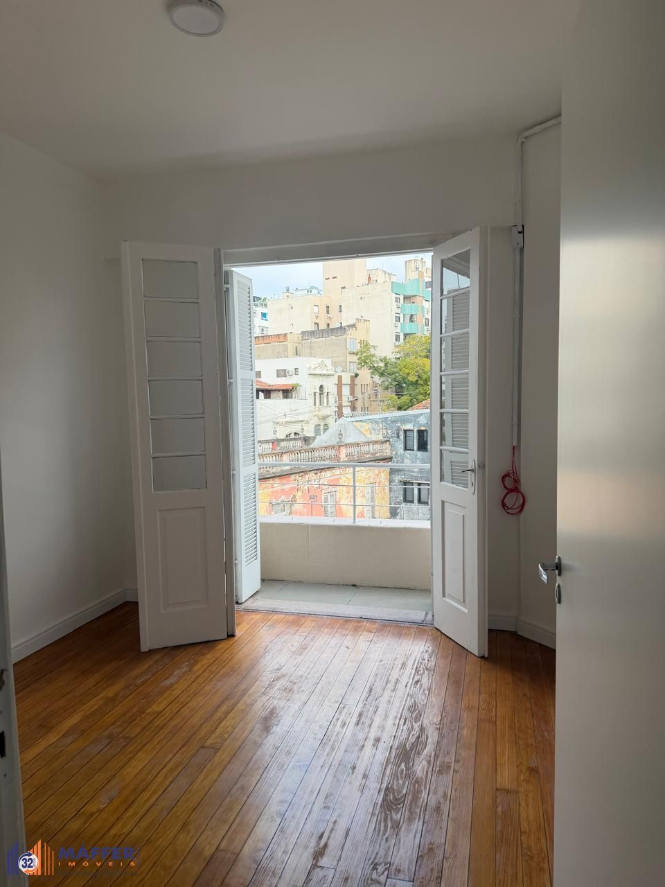 Apartamento, 3 quartos, à venda, 73 m², Floresta - Porto Alegre — foto 3