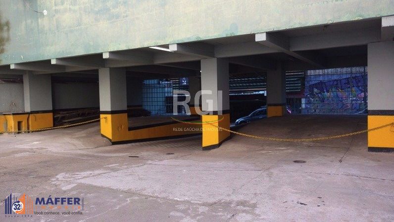 Box para Venda - 12m², 0 dormitórios, 1 vaga - Centro Histórico