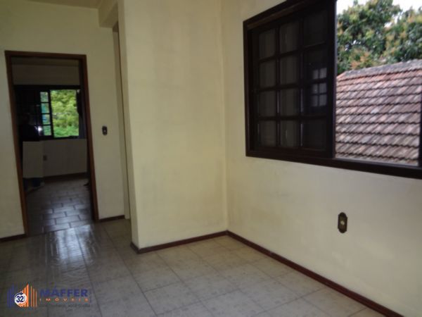 Casa para Venda - 190m², 3 dormitórios, sendo 1 suites, 1 vaga - Partenon