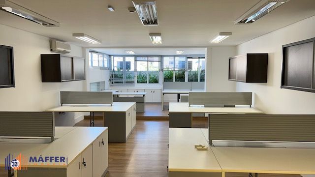 Conjunto Comercial, à venda, 106 m², Rio Branco - Porto Alegre — foto 1