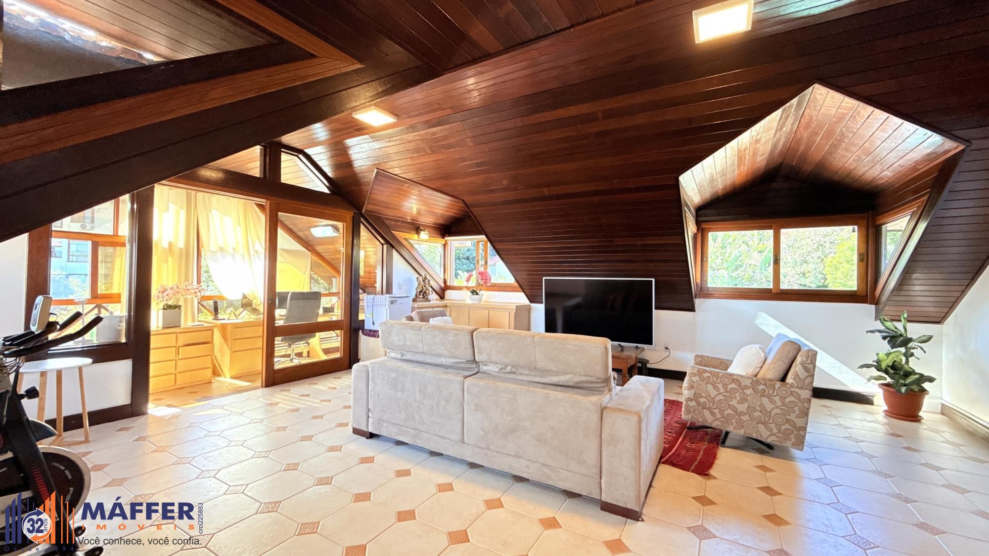 Casa, 4 quartos, 334 m² - Foto 5