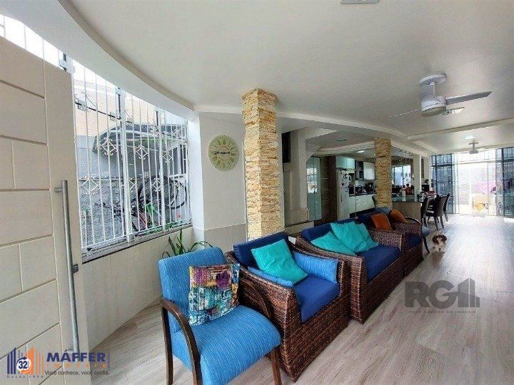 Casa, 3 quartos, 234 m² - Foto 2
