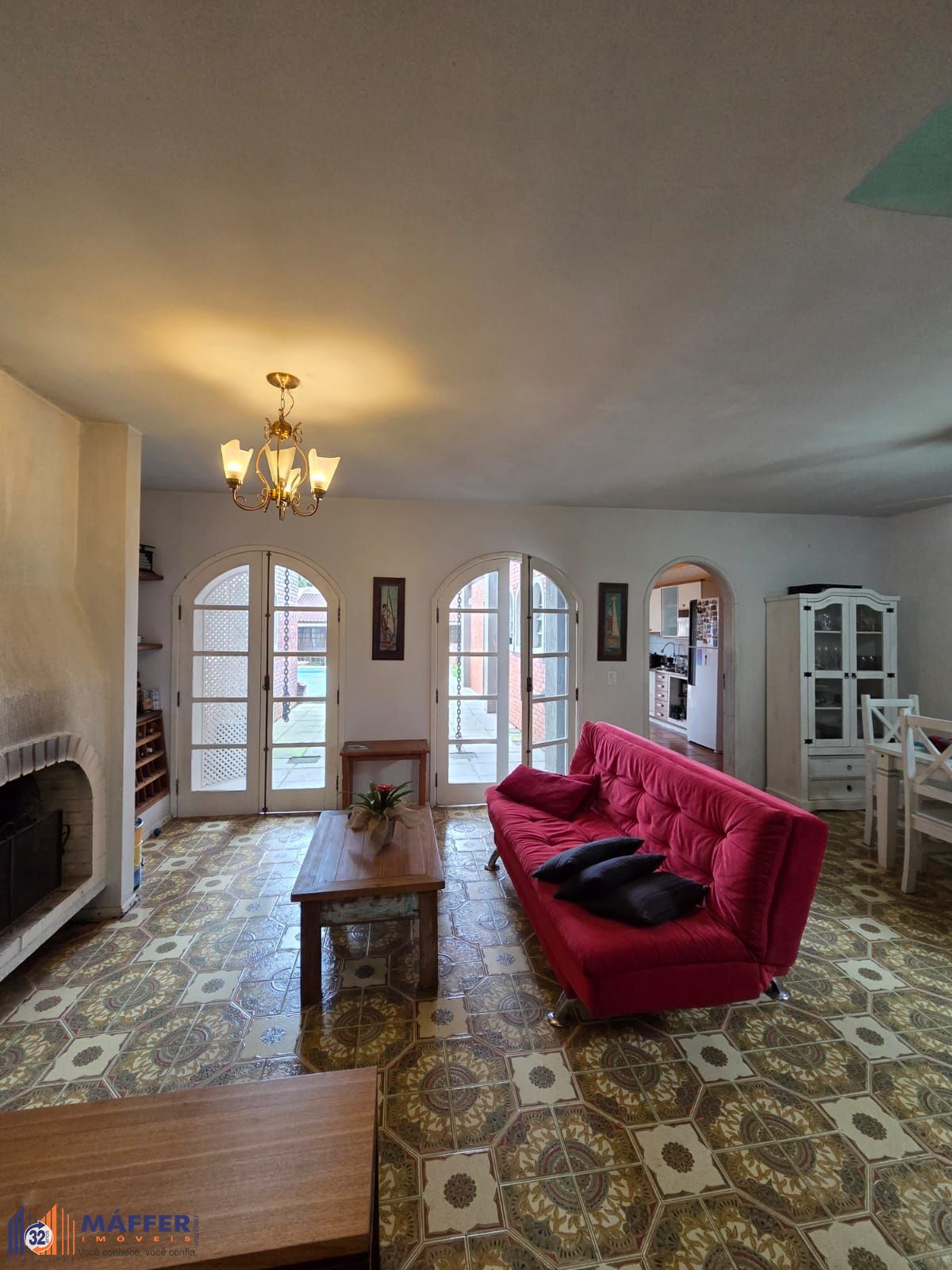 Casa, 4 quartos, 380 m² - Foto 1