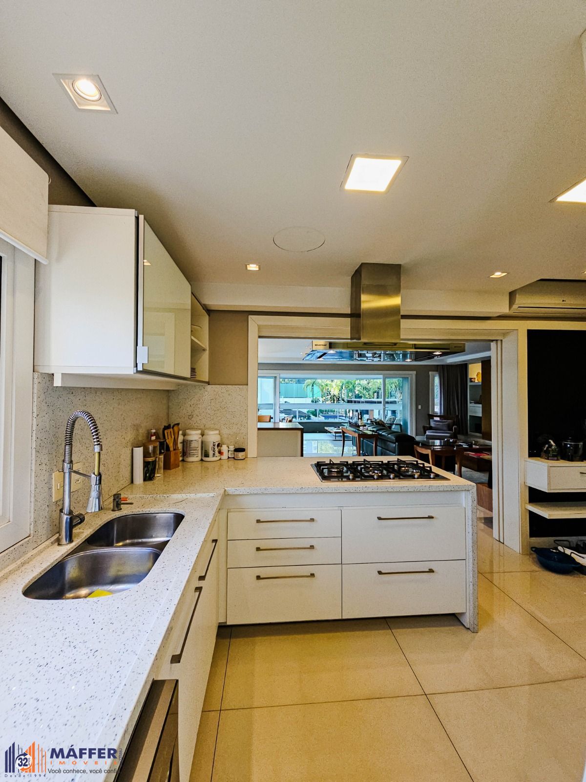 Apartamento, 3 quartos, 202 m² - Foto 9
