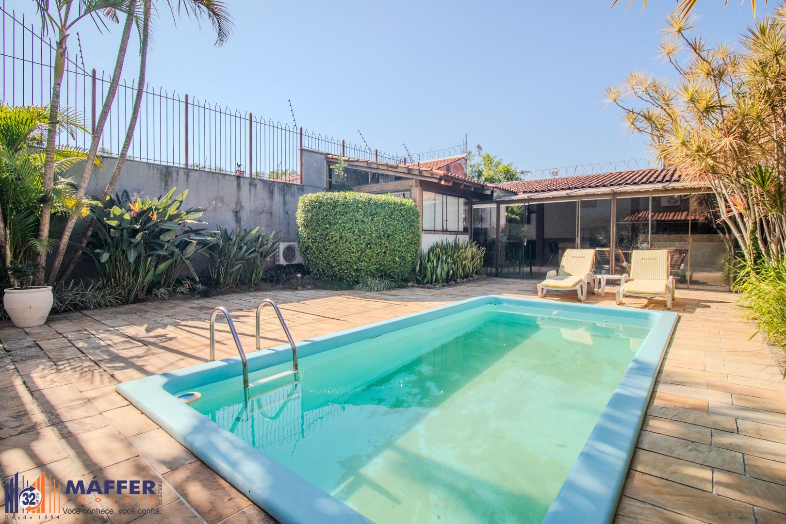 Casa para Venda - 410m², 3 dormitórios, sendo 3 suites, 2 vagas - Ipanema