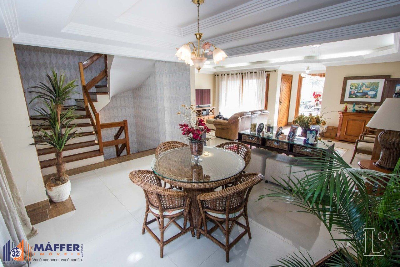 Casa Condominio para Venda - 382.86m², 4 dormitórios, sendo 2 suites, 4 vagas - Cristal