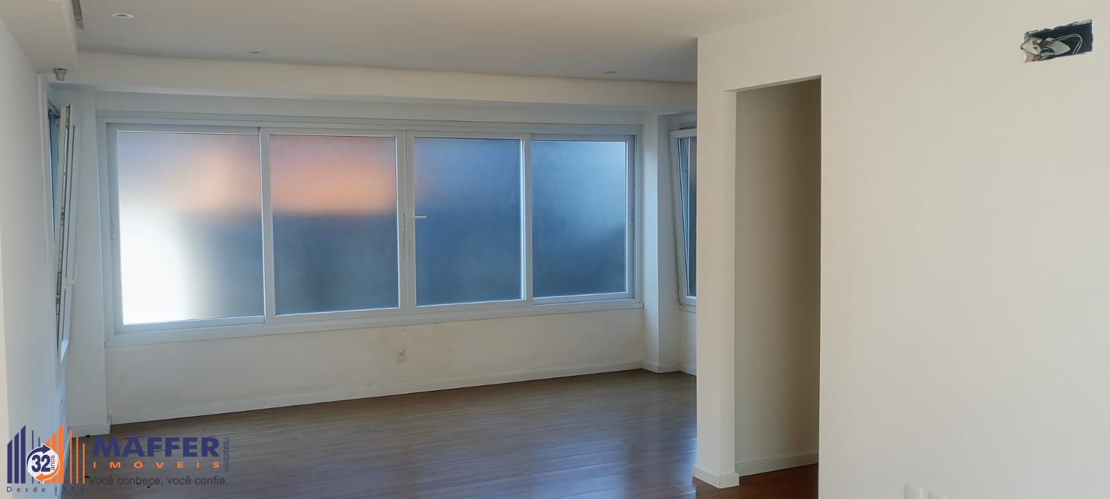 Conjunto Comercial, 1 sala, à venda, 64 m², Centro Histórico - Gramado — foto 2