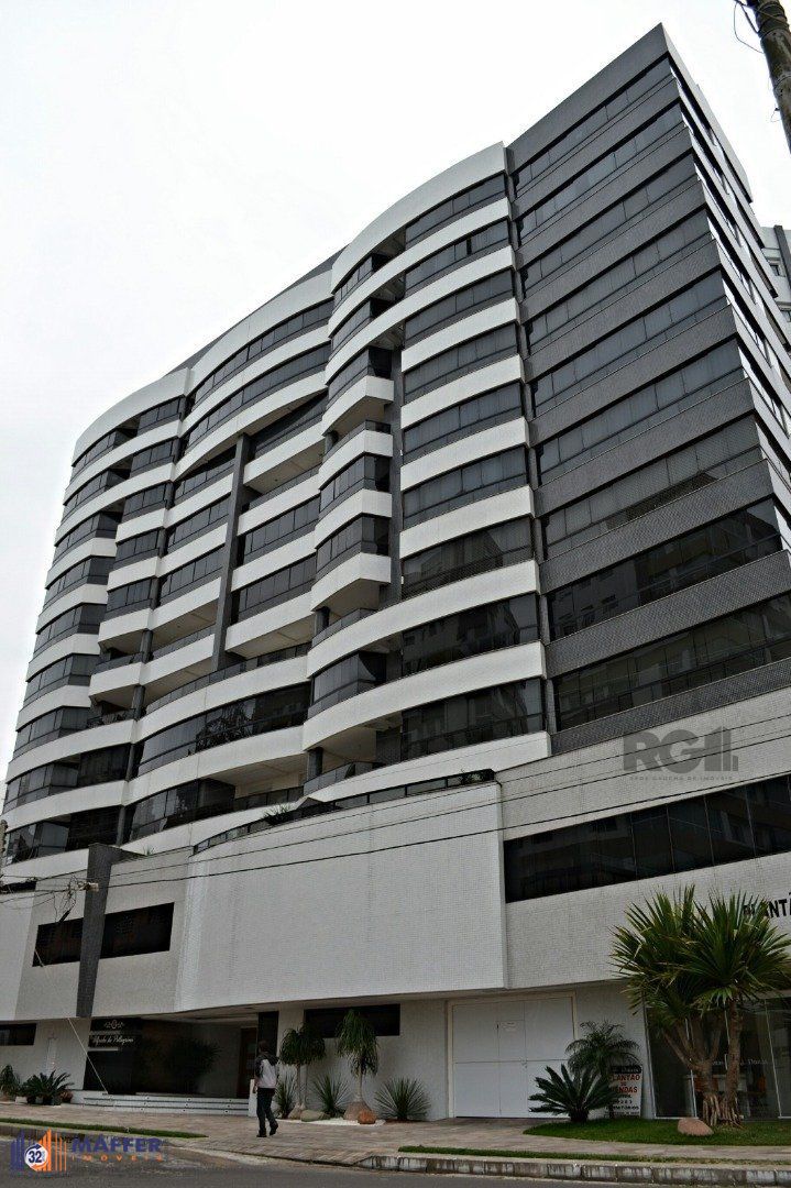 Lindo apartamento 3 dormir suíte gar. 2 carros sacada churrasqueira