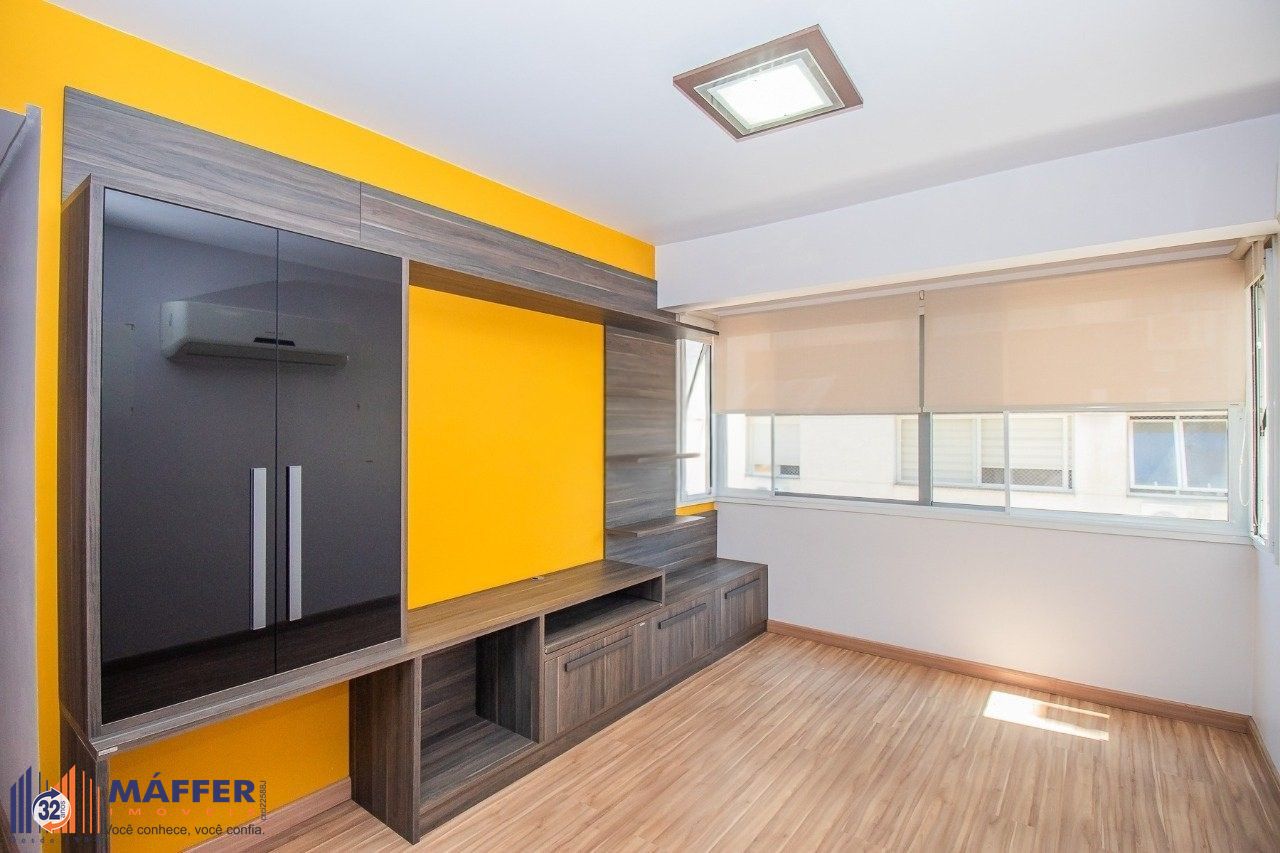 Apartamento com 70m², 2 dormitórios, 1 suíte, 1 vaga no bairro Higienópolis em Porto Alegre