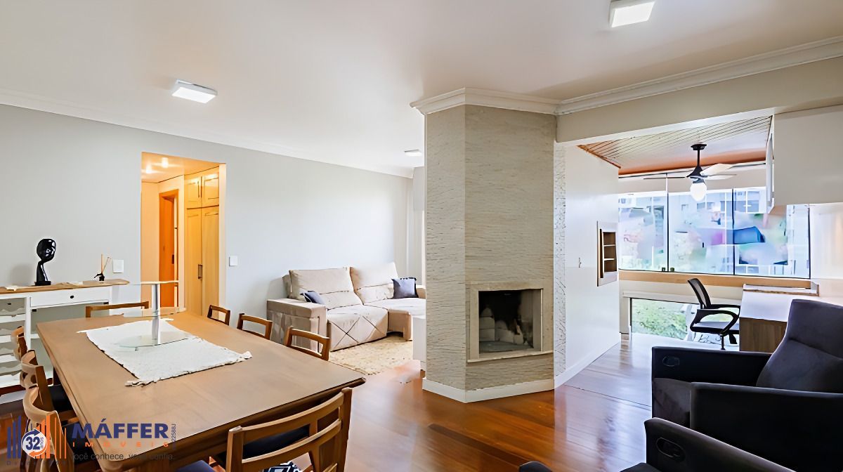 Vende-se apartamento com 2 quartos( 1 suíte), 96m², sacada e 2 vagas - Mont Serrat