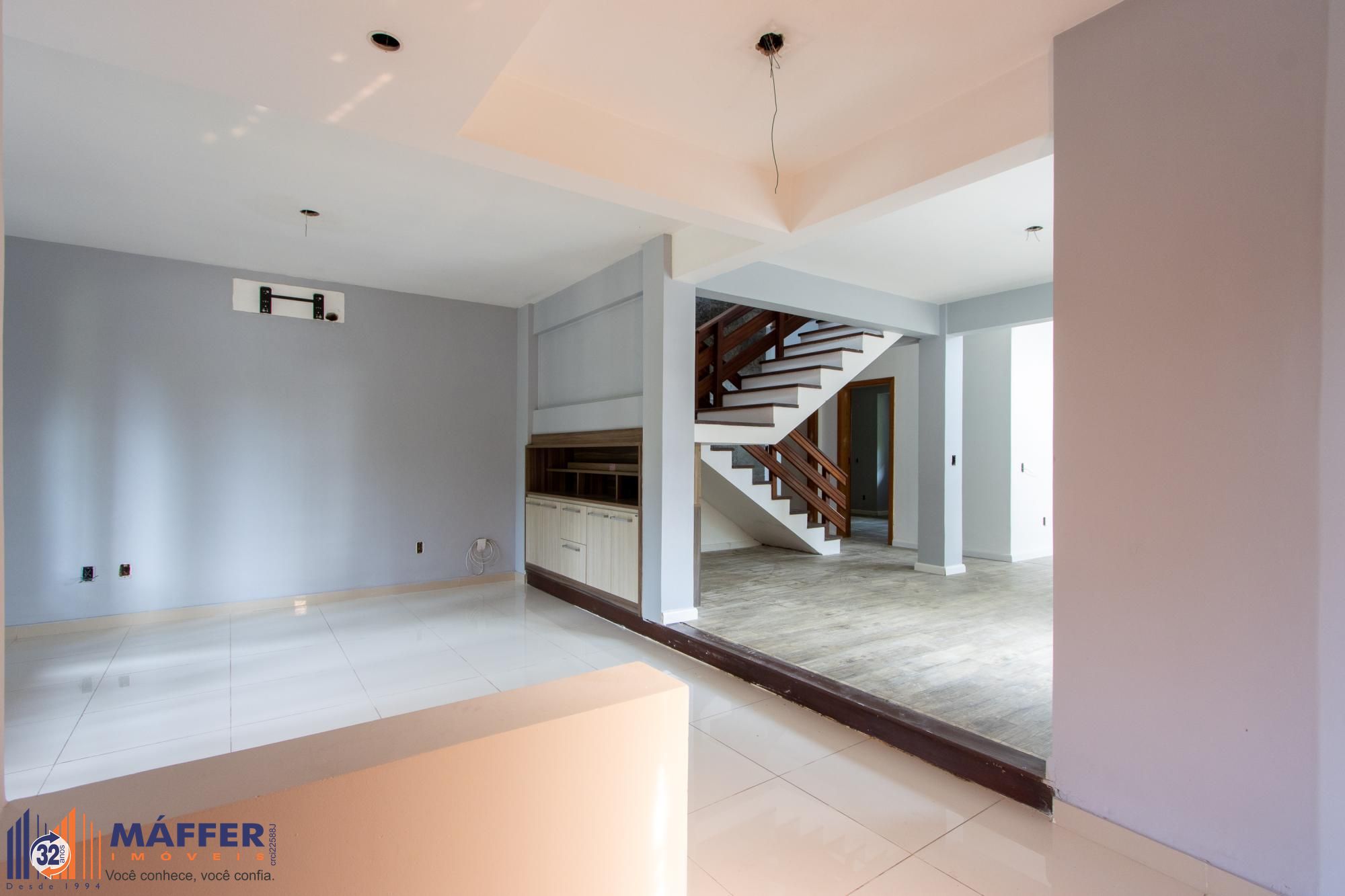 Casa, 4 quartos, 286 m² - Foto 2