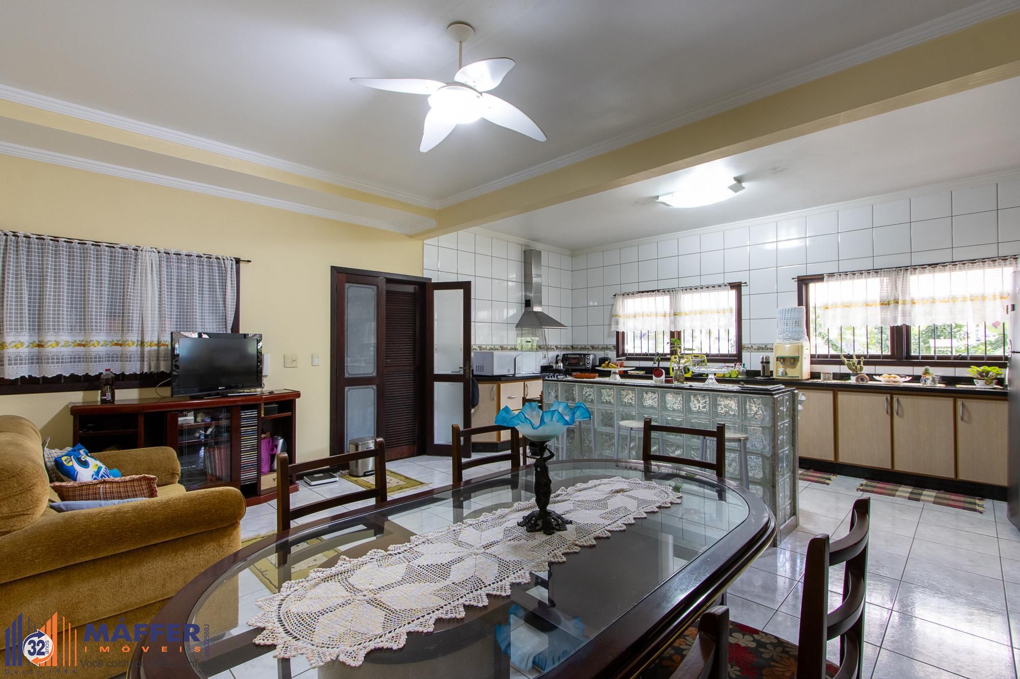 Casa, 3 quartos, 229 m² - Foto 9