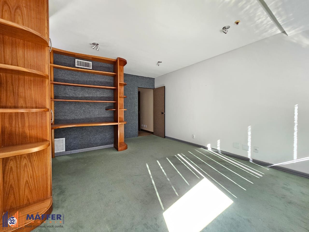 Conjunto Comercial com 2 salas para alugar em Moinhos de Vento, Porto Alegre