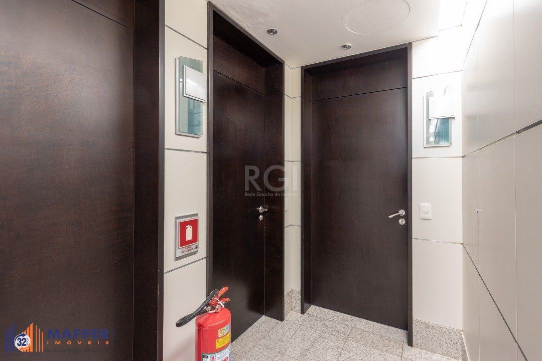 Sala Comercial, à venda, 210 m², Cristal - Porto Alegre — foto 4
