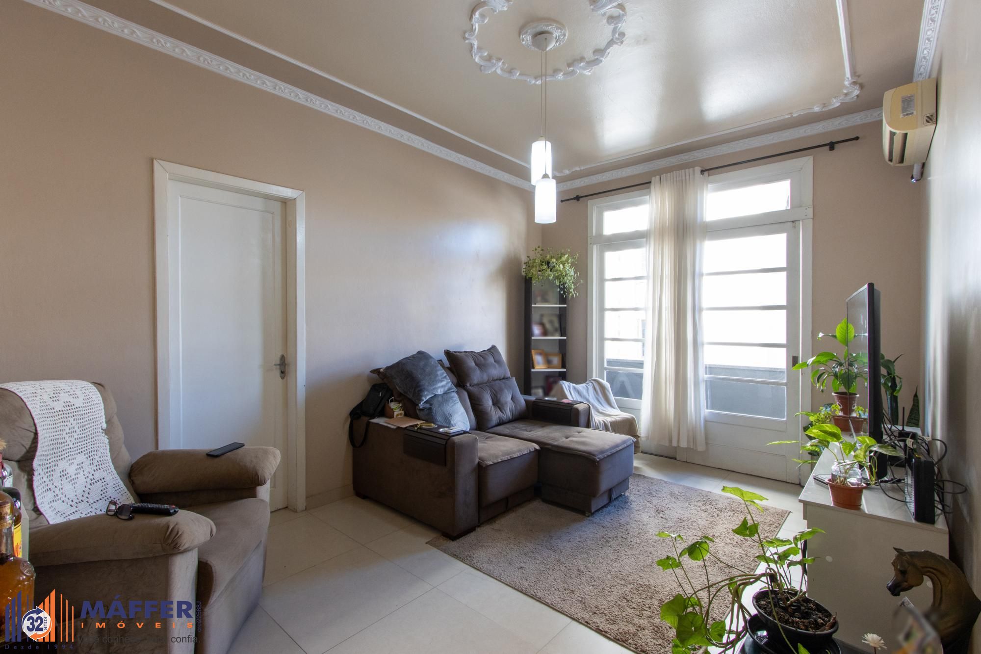 Apartamentos para venda com 2 quartos, 74m² - Cidade Baixa