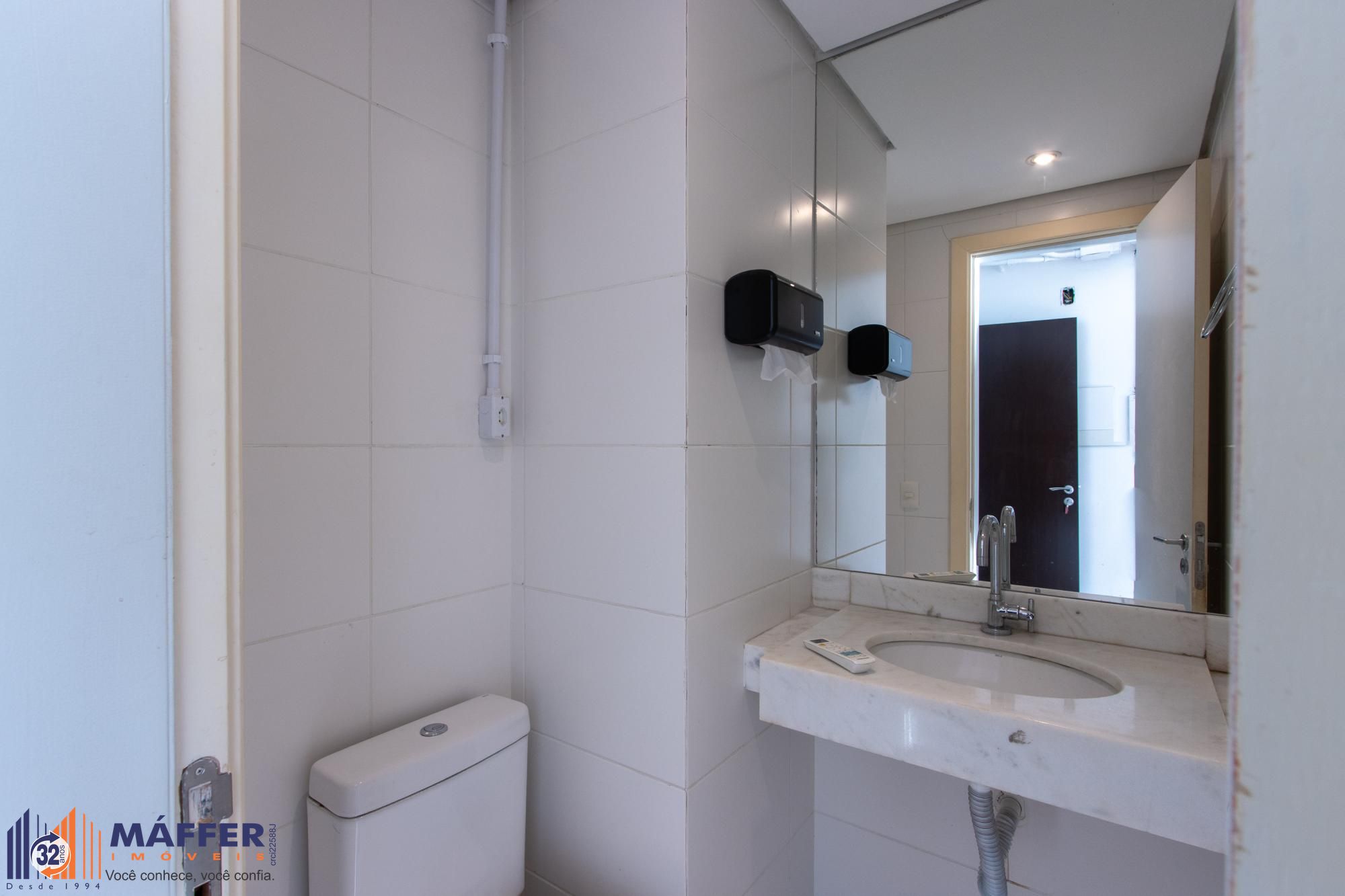 Sala Comercial no Diamond Tower, 1 sala, à venda, 37 m², Cristal - Porto Alegre — foto 3