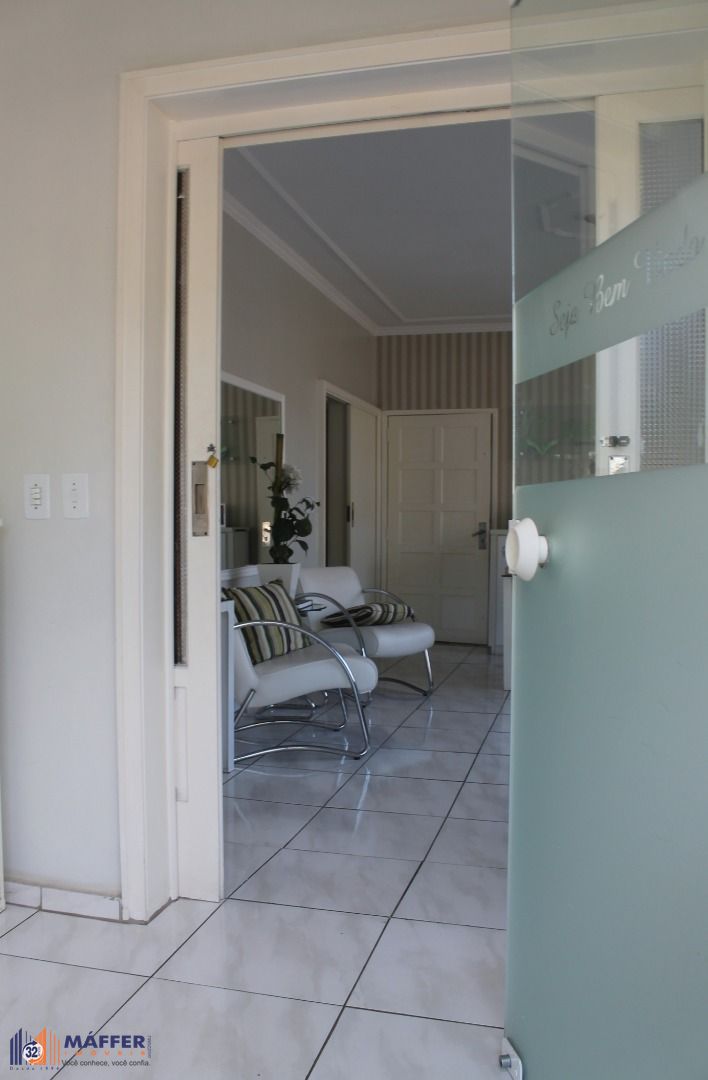 Casa, 3 quartos, 221 m² - Foto 4