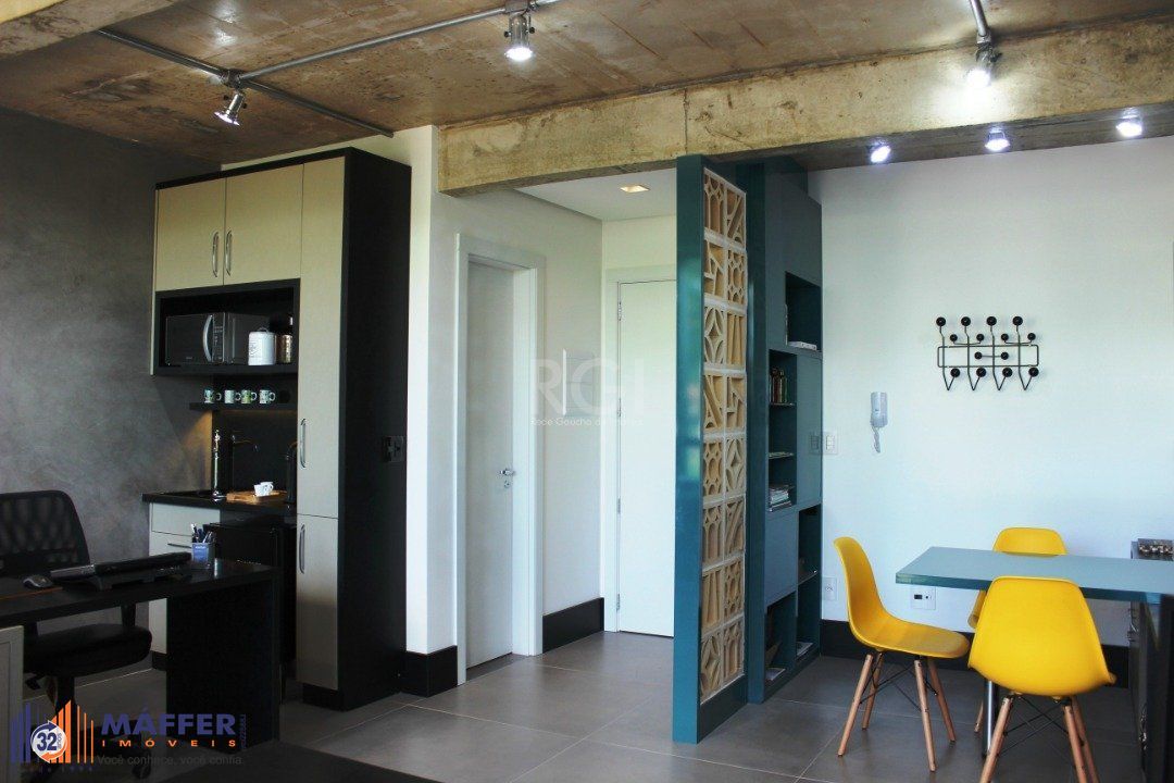 Conjunto/Sala Comercial para Venda - 32m² Bairro Tristeza