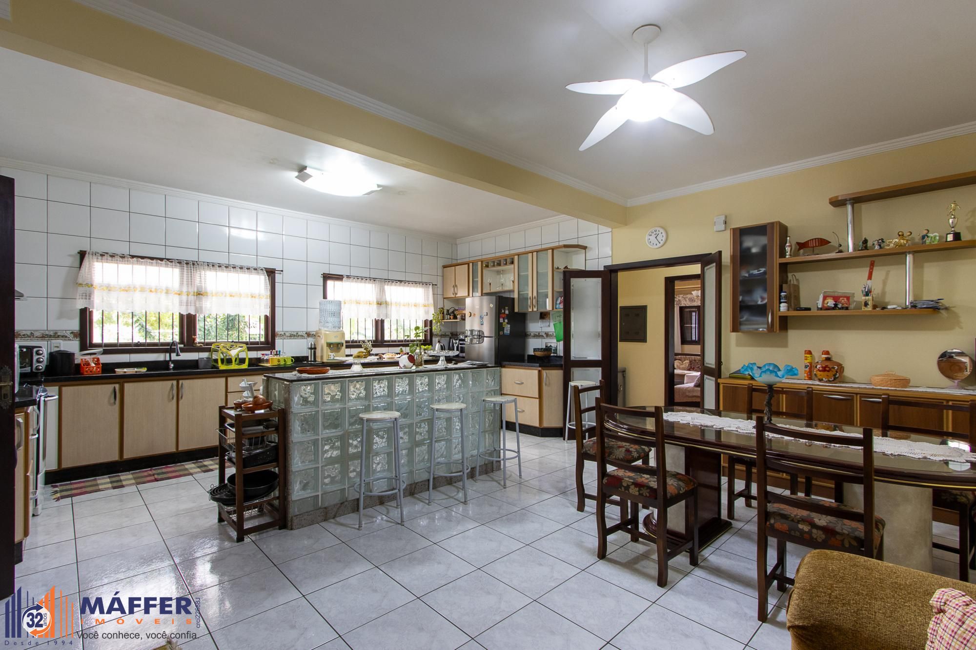 Casa, 3 quartos, 229 m² - Foto 13