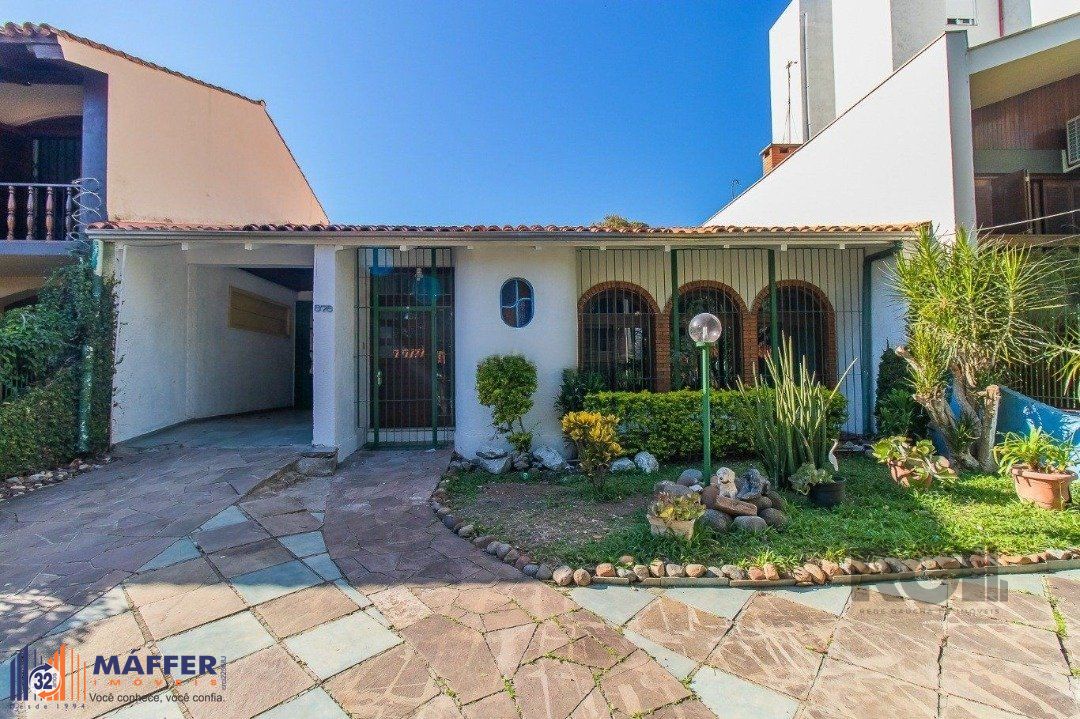 Casa, 200m², 3 dormitórios, bairro Cristal
