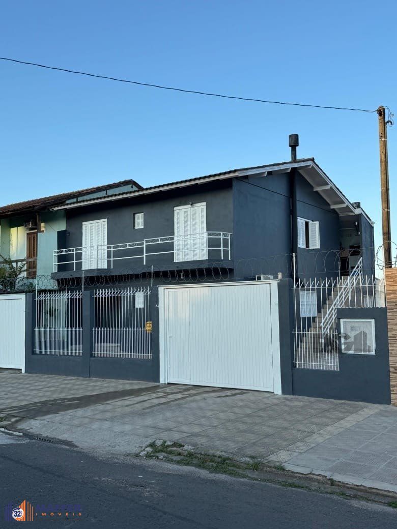 Casa 4 quartos à venda, 168m², Morro Santana - Porto Alegre