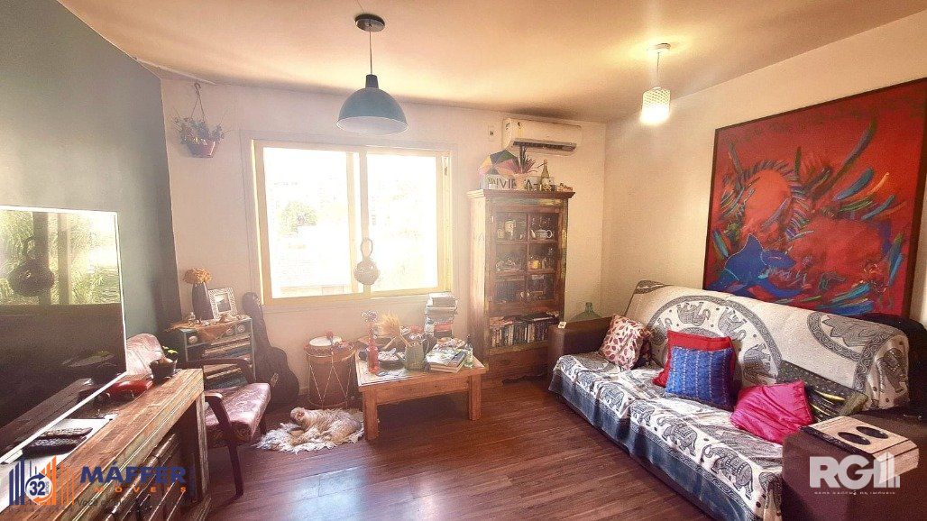 Apartamento com 2 dormitórios, 1 vaga, no bairro Petrópolis, em  Porto Alegre