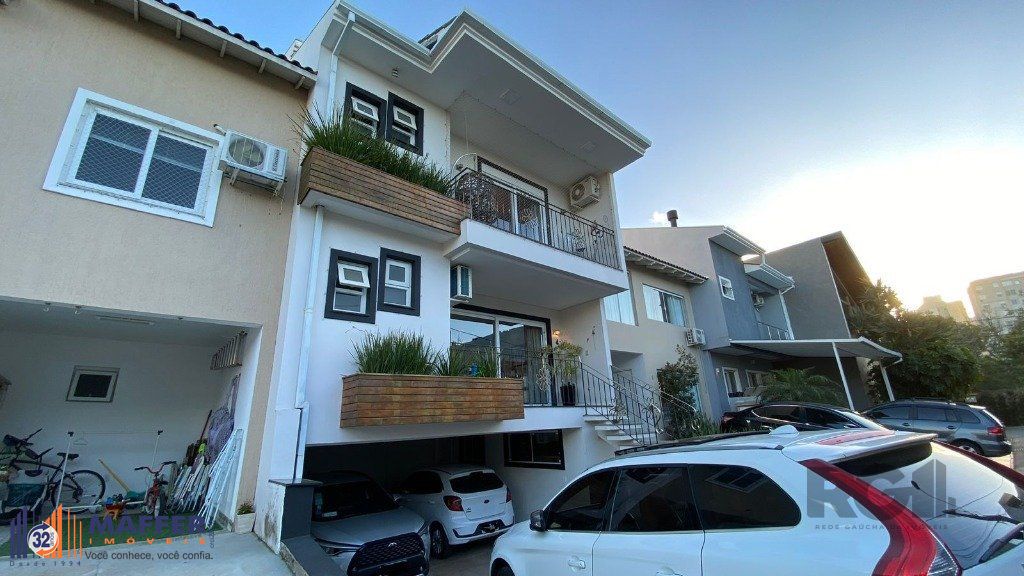 Casa de Condomínio 4 quartos à venda, 210m², Passo das Pedras - Porto Alegre
