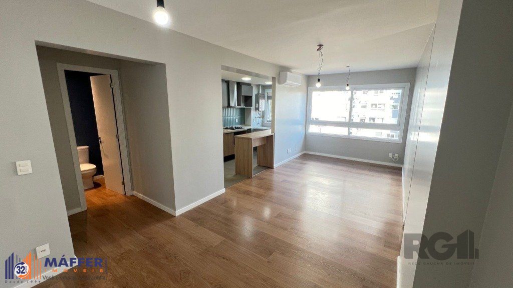Apartamento para Venda - 81m², 3 dormitórios, sendo 1 suites, 2 vagas - Jardim Lindóia