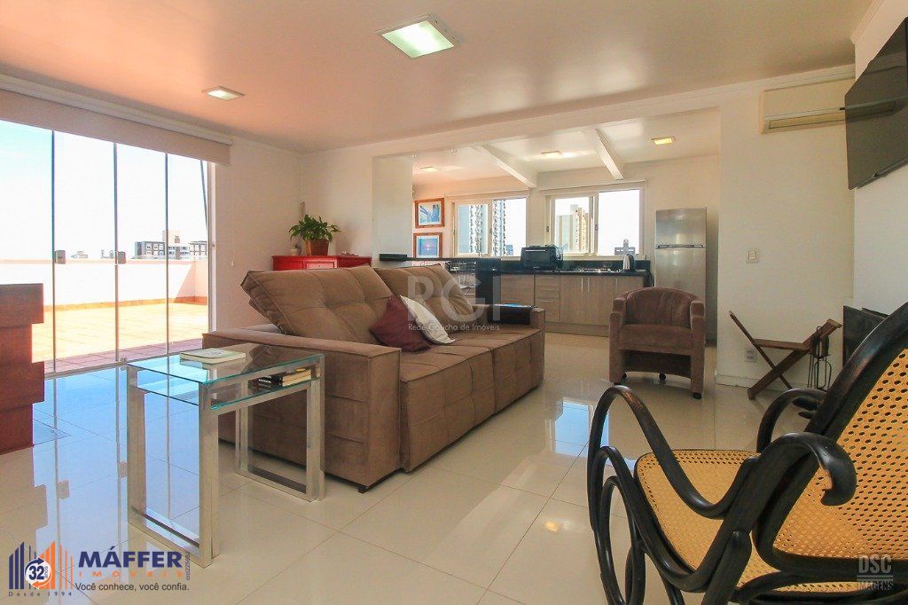 Cobertura, 3 quartos, 261 m² - Foto 2