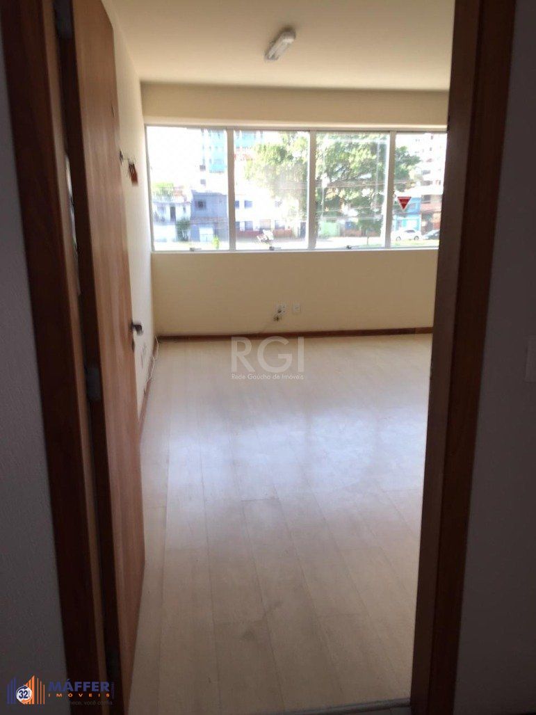 Sala Comercial, à venda, 28 m², Praia de Belas - Porto Alegre — foto 2
