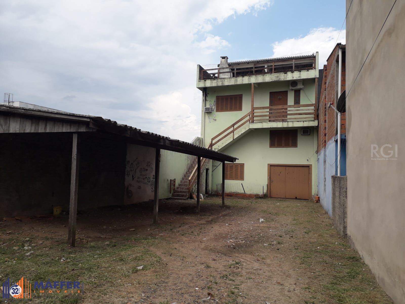 Casa para Venda - 350m², 3 dormitórios, sendo 1 suites, 9 vagas - Vila Silveira Martins