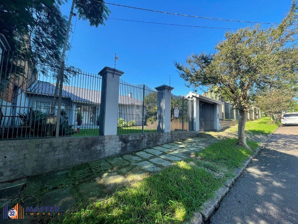 Casa, 3 quartos, 196 m² - Foto 1