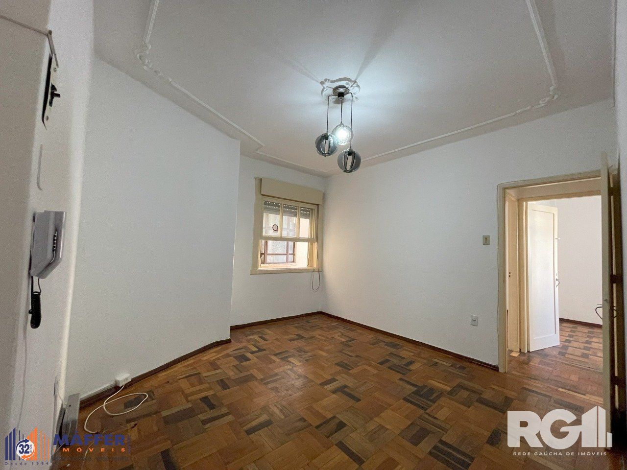 Apartamento de dois dormitórios na Cidade Baixa