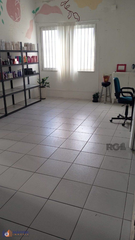Prédio Comercial, à venda, 600 m², São Sebastião - Porto Alegre — foto 2