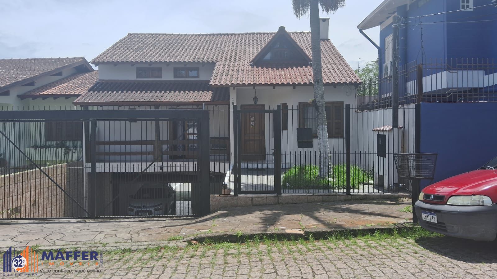 Casa em Ipanema 03 dormitórios, 01 Suíte , 03 vagas.. Aceita veículos / Imoveis
