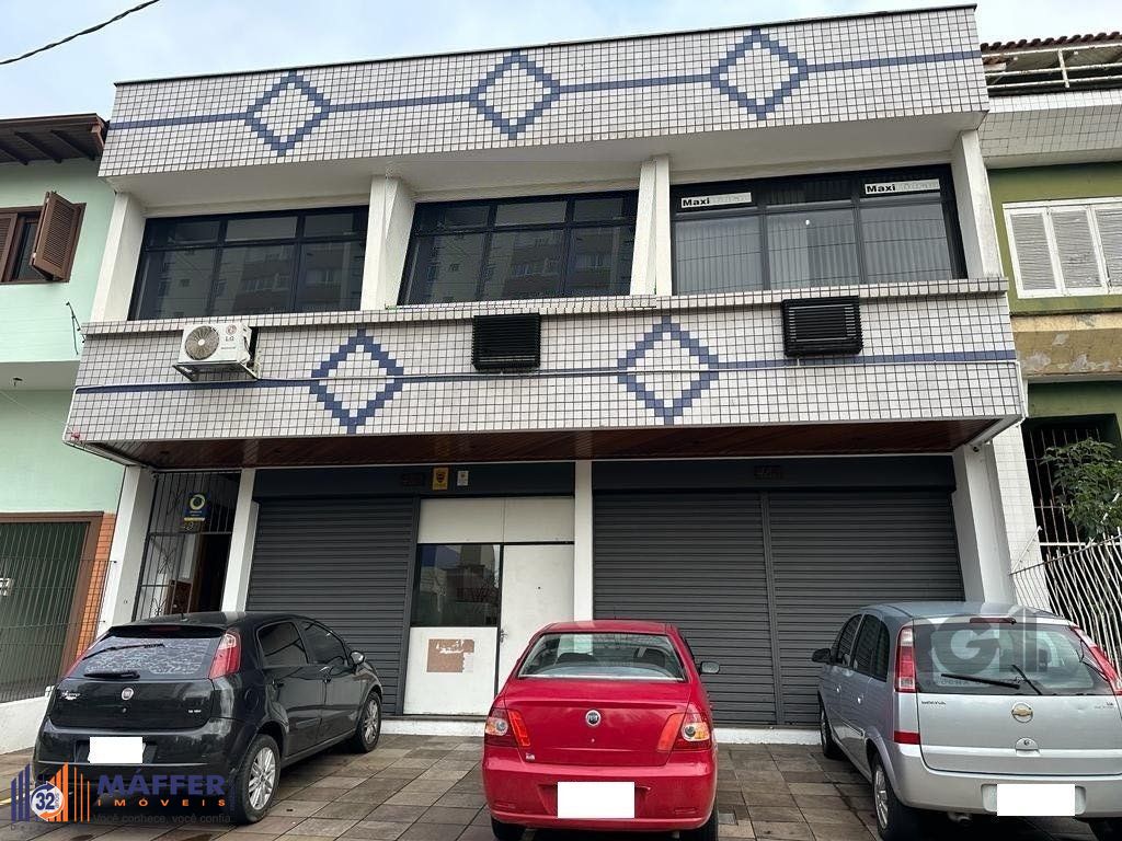Prédio comercial com 02 lojas e 06 salas no bairro Jardim Itu, Porto Alegre/RS