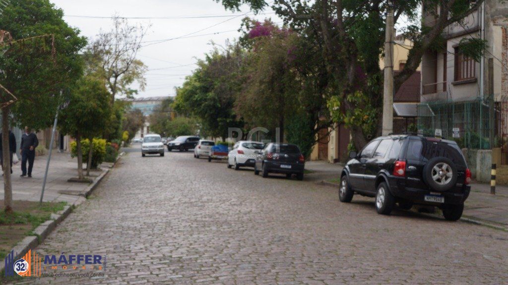 Terreno para Venda - 218m² no Bairro Floresta