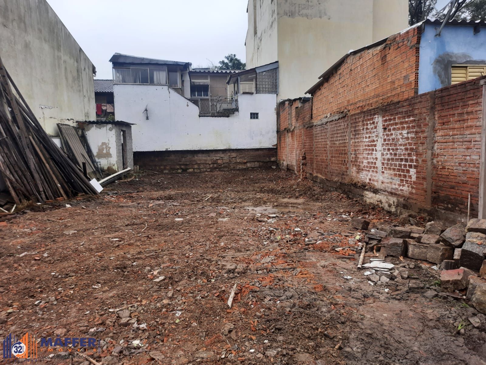 Terreno, 305 m² - Foto 2
