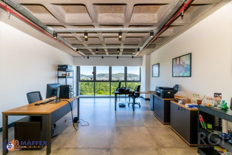 Sala Comercial, à venda, 48 m², Petrópolis - Porto Alegre — foto 2