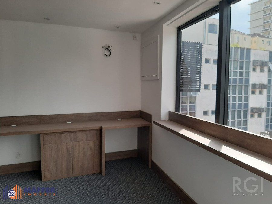 Conjunto/Sala para Venda - 30m², 0 dormitórios, Moinhos de Vento