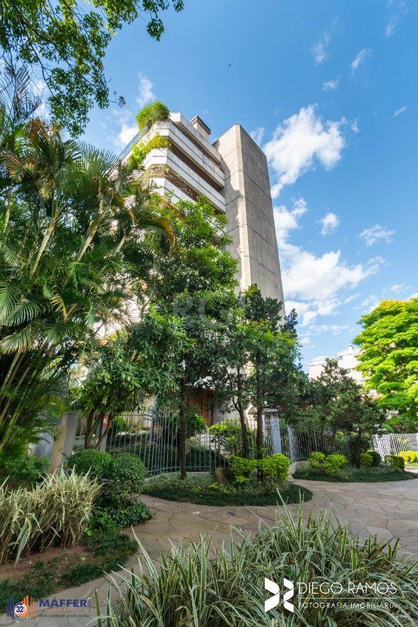 Apartamento para Venda - 305.46m², 3 dormitórios, sendo 3 suites, 4 vagas - Mont Serrat