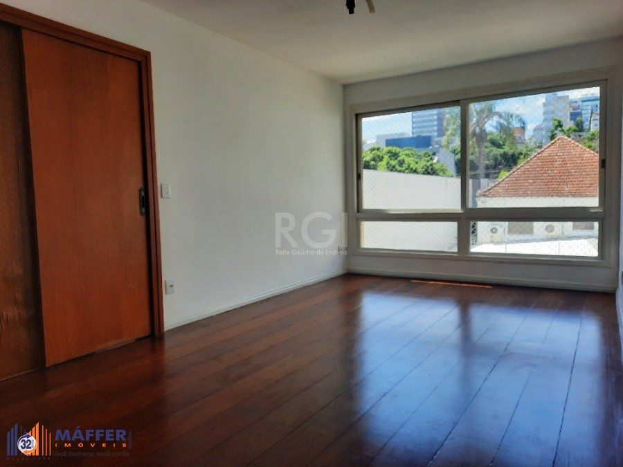 Apartamento para Venda - 80m², 2 dormitórios, 1 vaga - Moinhos de Vento