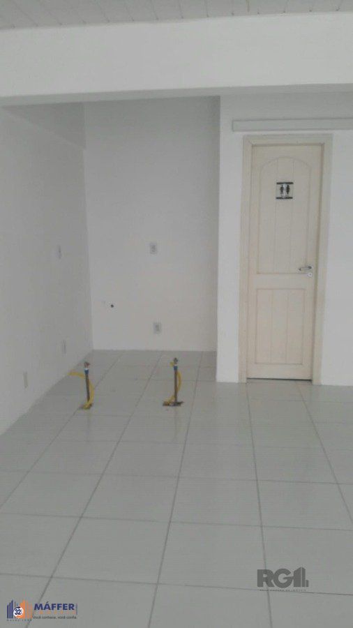 Sala Comercial, à venda, 83 m², Rio Branco - Porto Alegre — foto 3