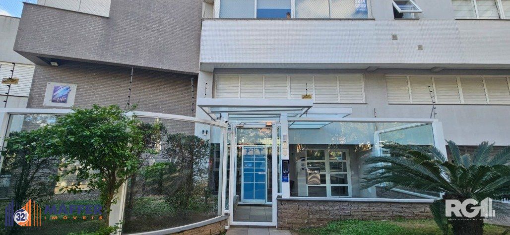 Lindo Apartamento Mobiliado de 1 domitório com 1 Suíte e Sacada