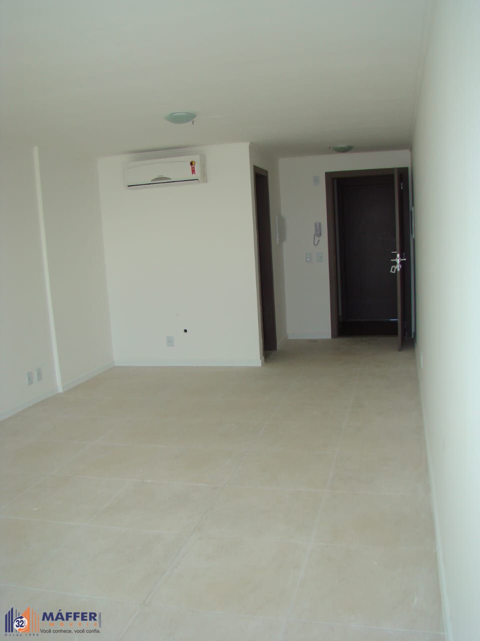 Sala Comercial no Walk Offices Praia de Belas, 1 sala, à venda, 37 m², Praia de Belas - Porto Alegre — foto 2