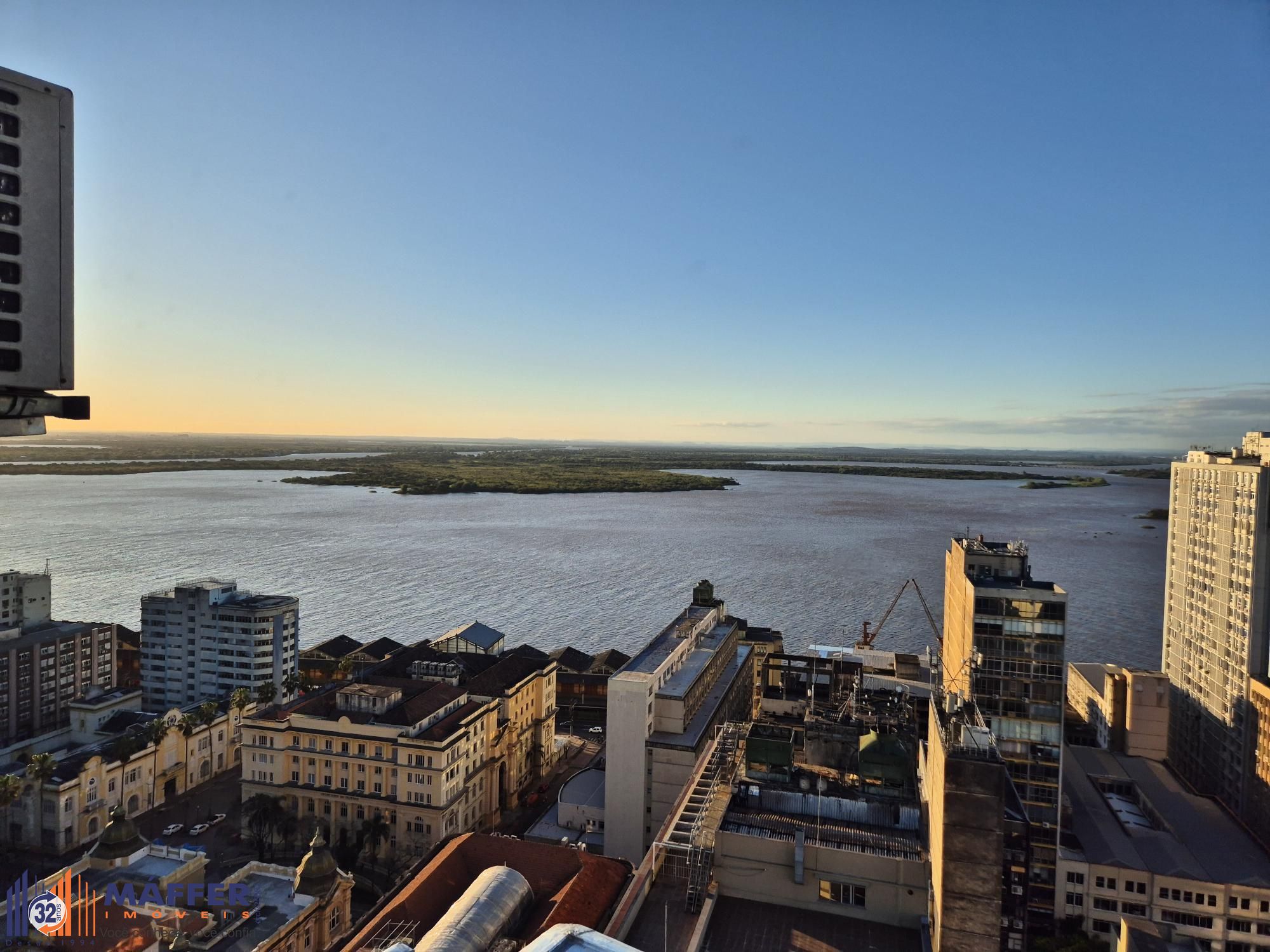 Apartamento, 3 quartos, à venda, 205 m², Centro Histórico - Porto Alegre — foto 2