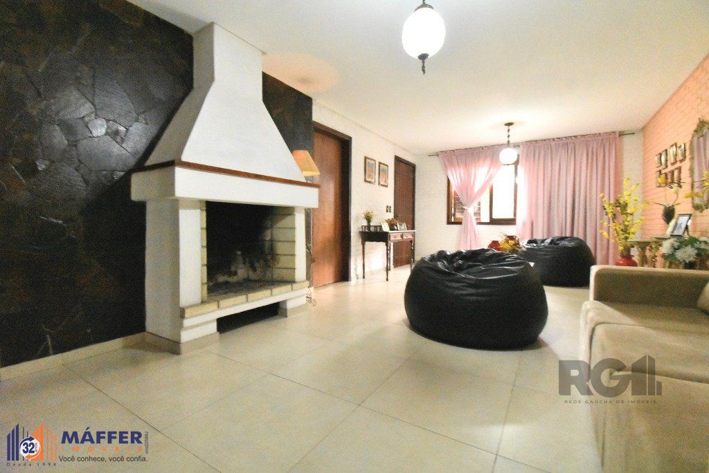 Casa, 5 quartos, 290 m² - Foto 1