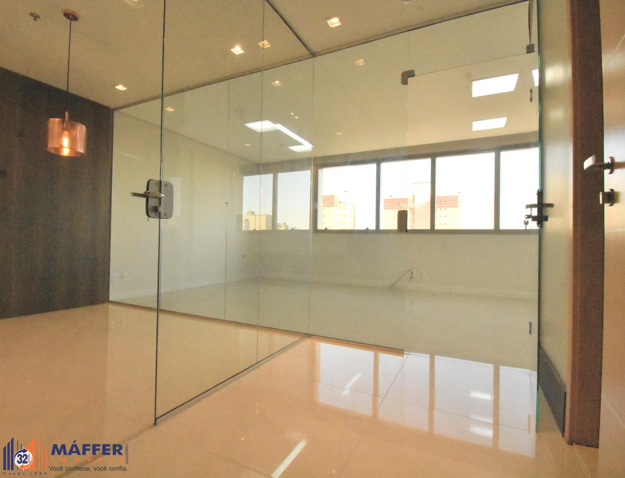 Sala Comercial, 1 sala, à venda, 41 m², Menino Deus - Porto Alegre — foto 2