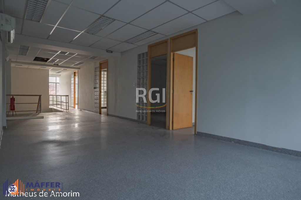 Loja para Venda - 253.09m², 0 dormitórios, Auxiliadora